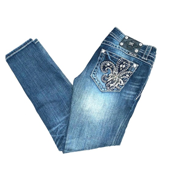 Miss Me Denim - Miss Me Signature Skinny Jean